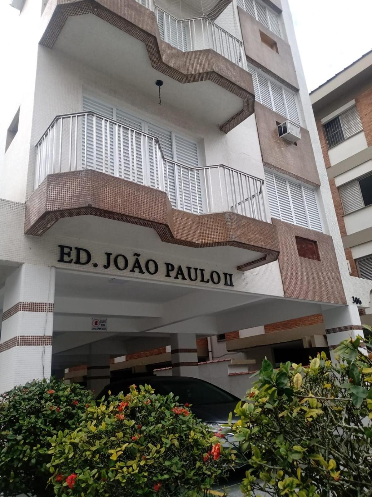 Apartamento com Estacionamento, Wi-Fi, Ar condicionado a 300 metros da Praia da Enseada no Guarujá. Exterior foto